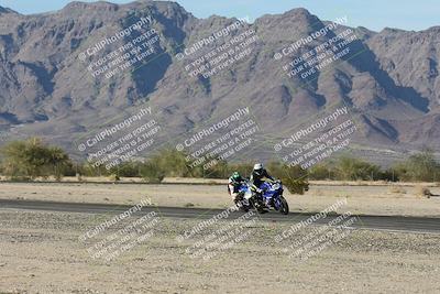 media/Nov-02-2025-CVMA (Sun) [[337aff29ab]]/Race 18-Supersport Middleweight/